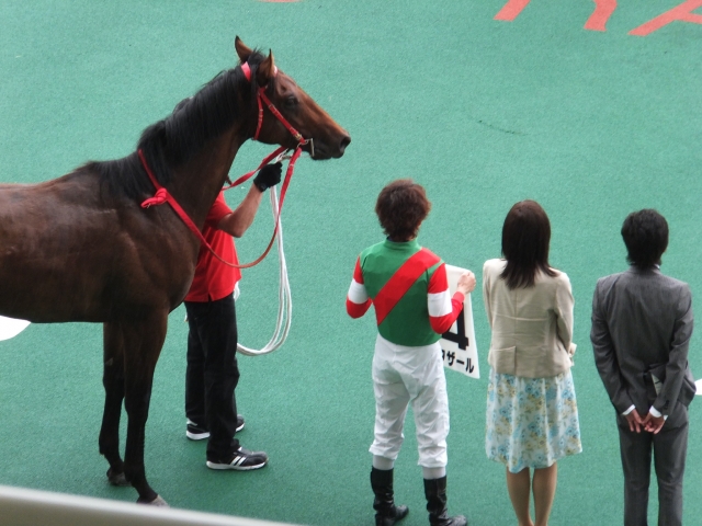 7月21日  中京競馬場 ウィナーズサークル バルタザール