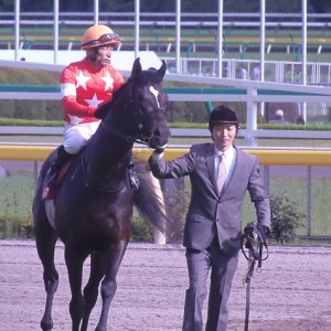 青葉賞／本馬場入場