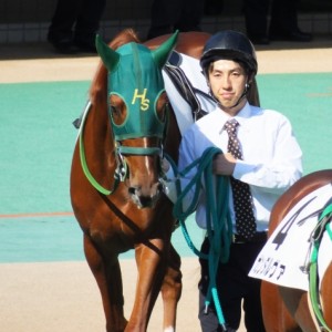 東京競馬場　２歳未勝利戦