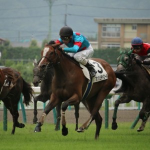 新馬戦