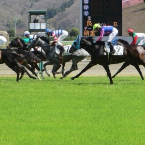 4月12日福島7Rスタート直後