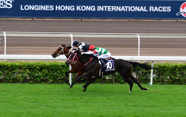 香港ヴァーズ直線4 リスグラシュー