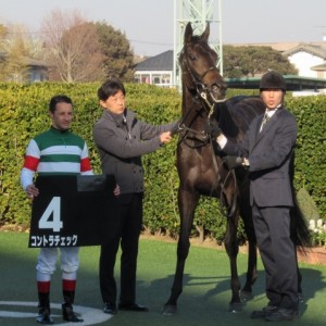 菜の花賞　ウィナーズサークル