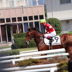 メイクデビュー4