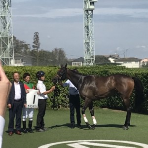 ウイナーズサークル