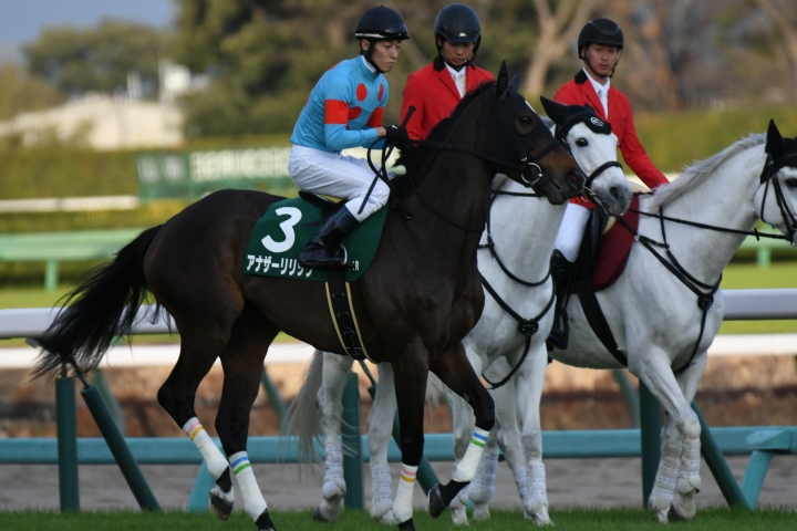 本馬場入場　 アナザーリリック