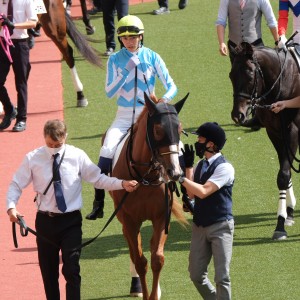 新馬戦