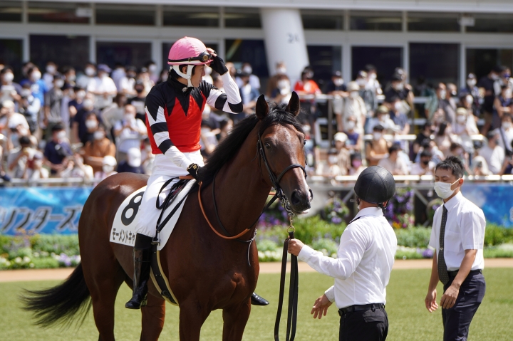 2022/9/10 2歳新馬 モーメントキャッチ