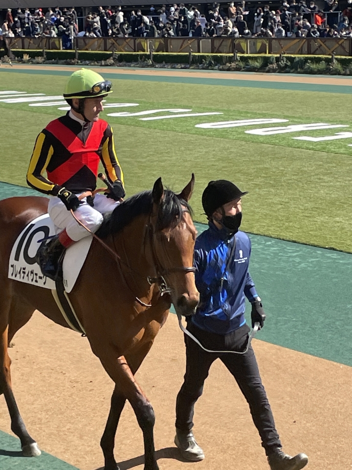 2023/2/11 3歳未勝利(牝) ブレイディヴェーグ