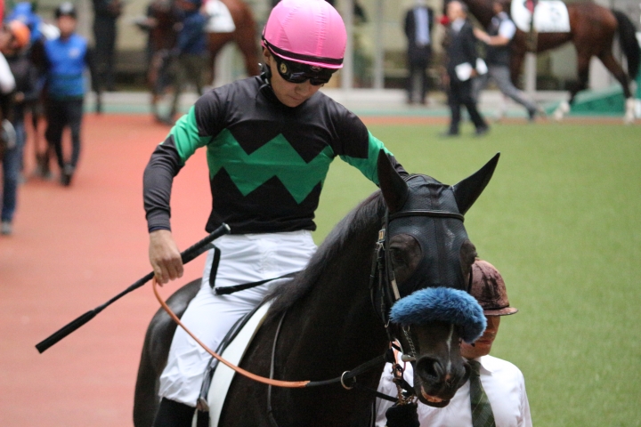 20231105 福島競馬場 1勝C ジーククローネ