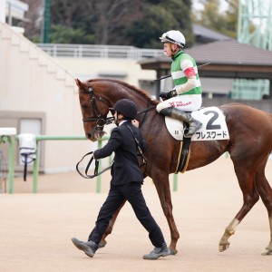 2025/1/12 4歳以上1勝クラス